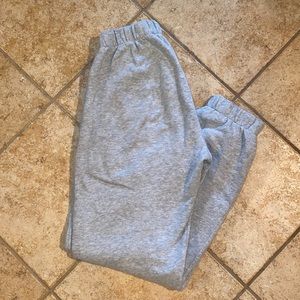 Brandy Melville Rosa sweatpants
